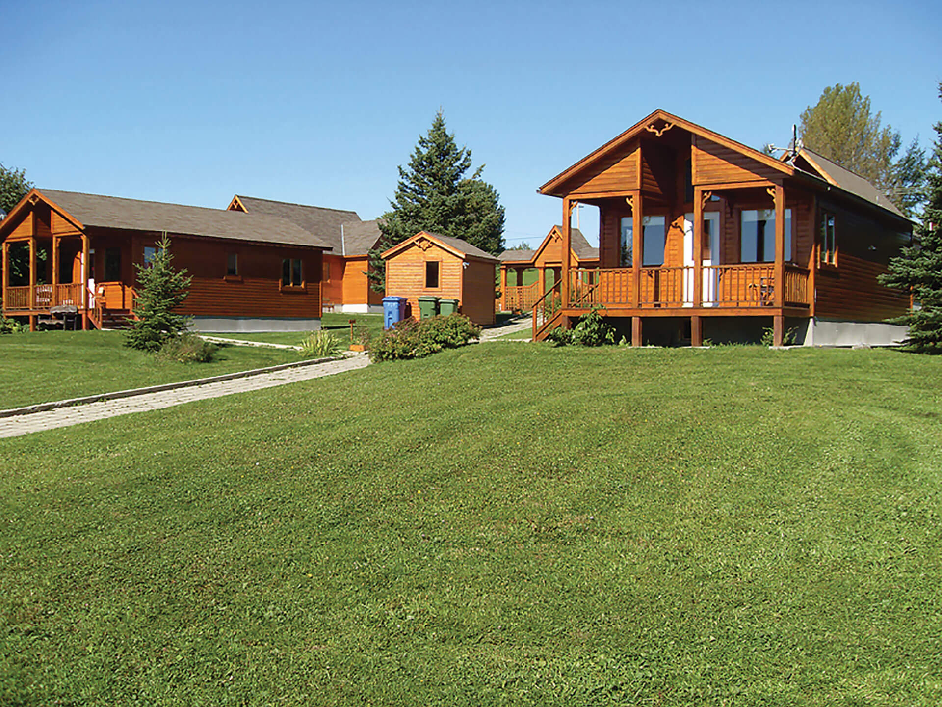 Tourisme Autochtone Québec Chalets de l'Anse SteHélène