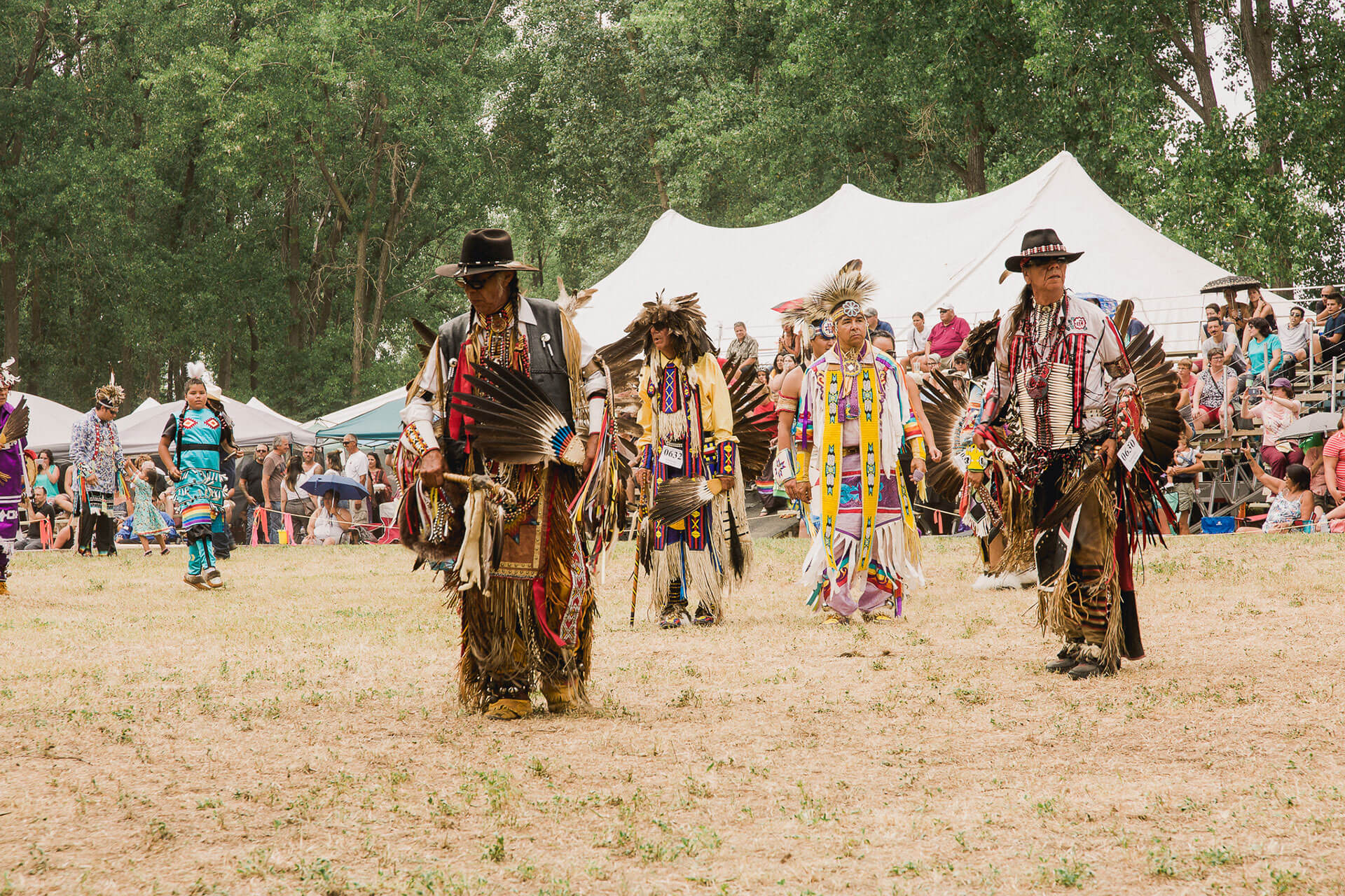 Tourisme Autochtone Québec Powwow, échos d'une nation fière